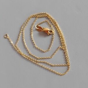 Excellent Condition 14 K Gold Diamond Cut Necklace